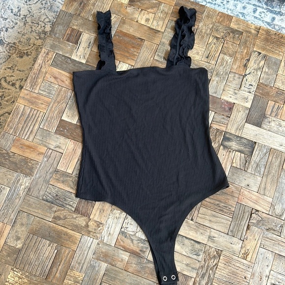 Black Sleeveless Bodysuit It’s A Beautiful Day To Leave Me Alone - Picture 1 of 7